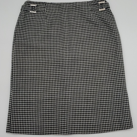 JM Collection Dresses & Skirts - JM collection Midi skirt